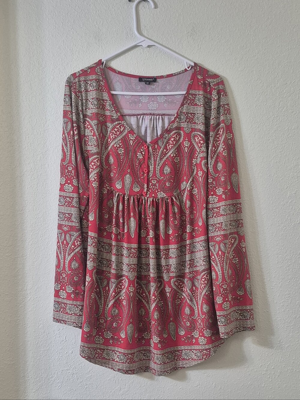 Pink Paisley V-Neck Long-Sleeve Tunic